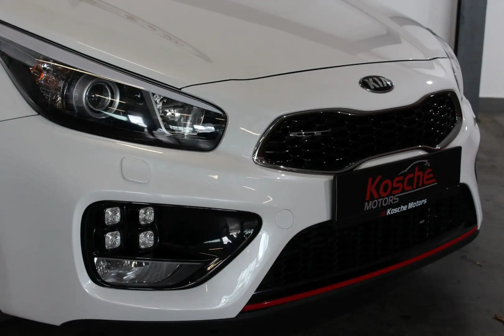 Kia ProCeed / pro_cee'd ProCeed GT-Track Panorama Weiß - 2