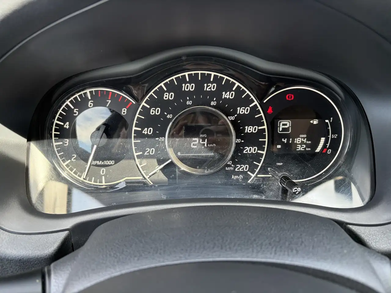Nissan Note снимка Nissan Note