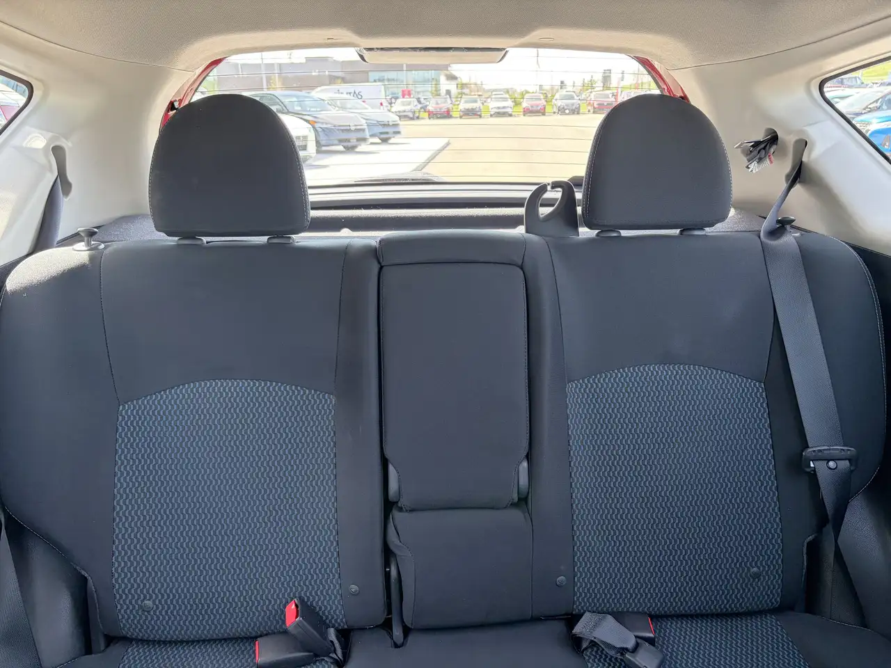 Nissan Note снимка Nissan Note