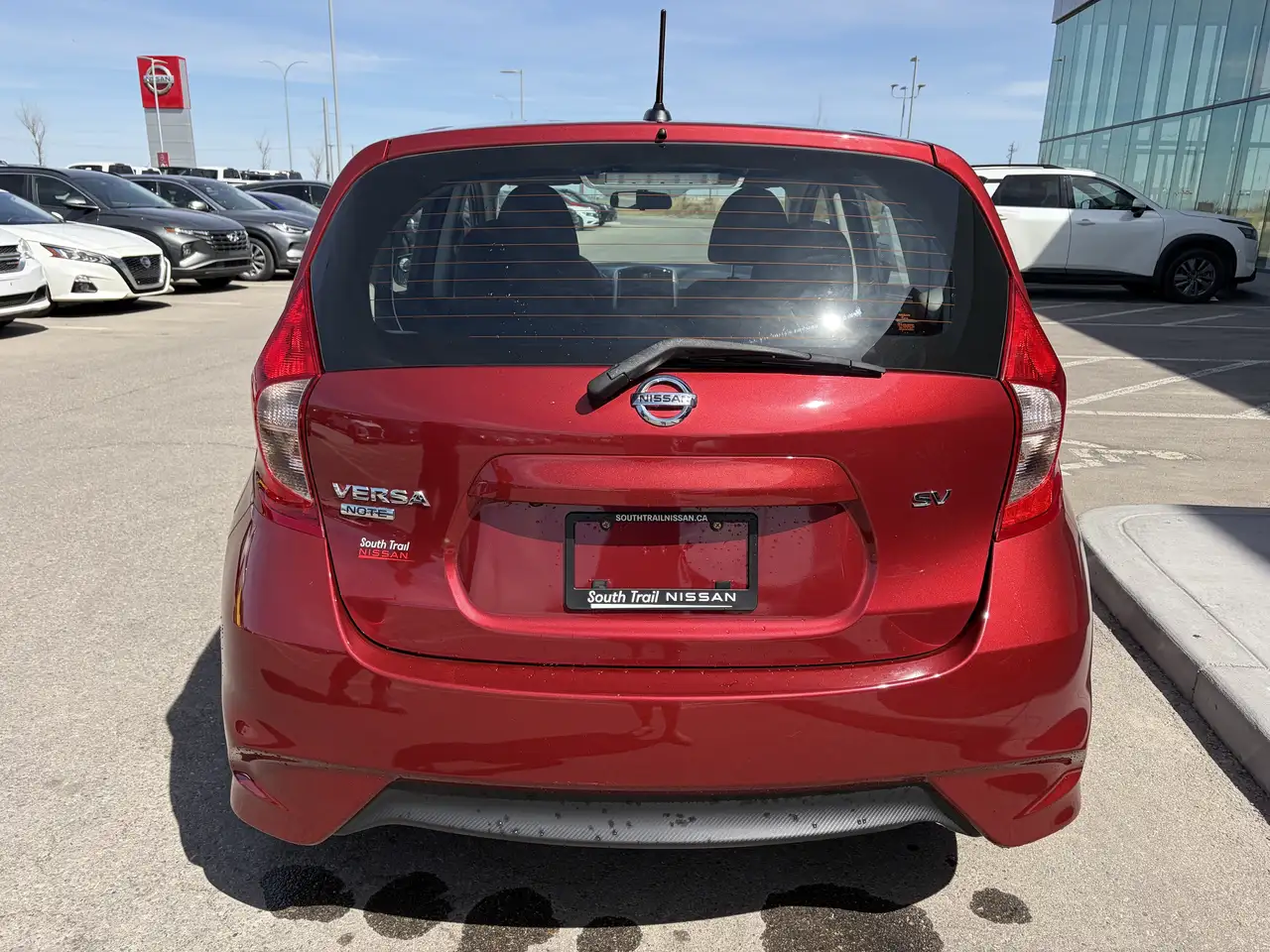 Nissan Note снимка Nissan Note