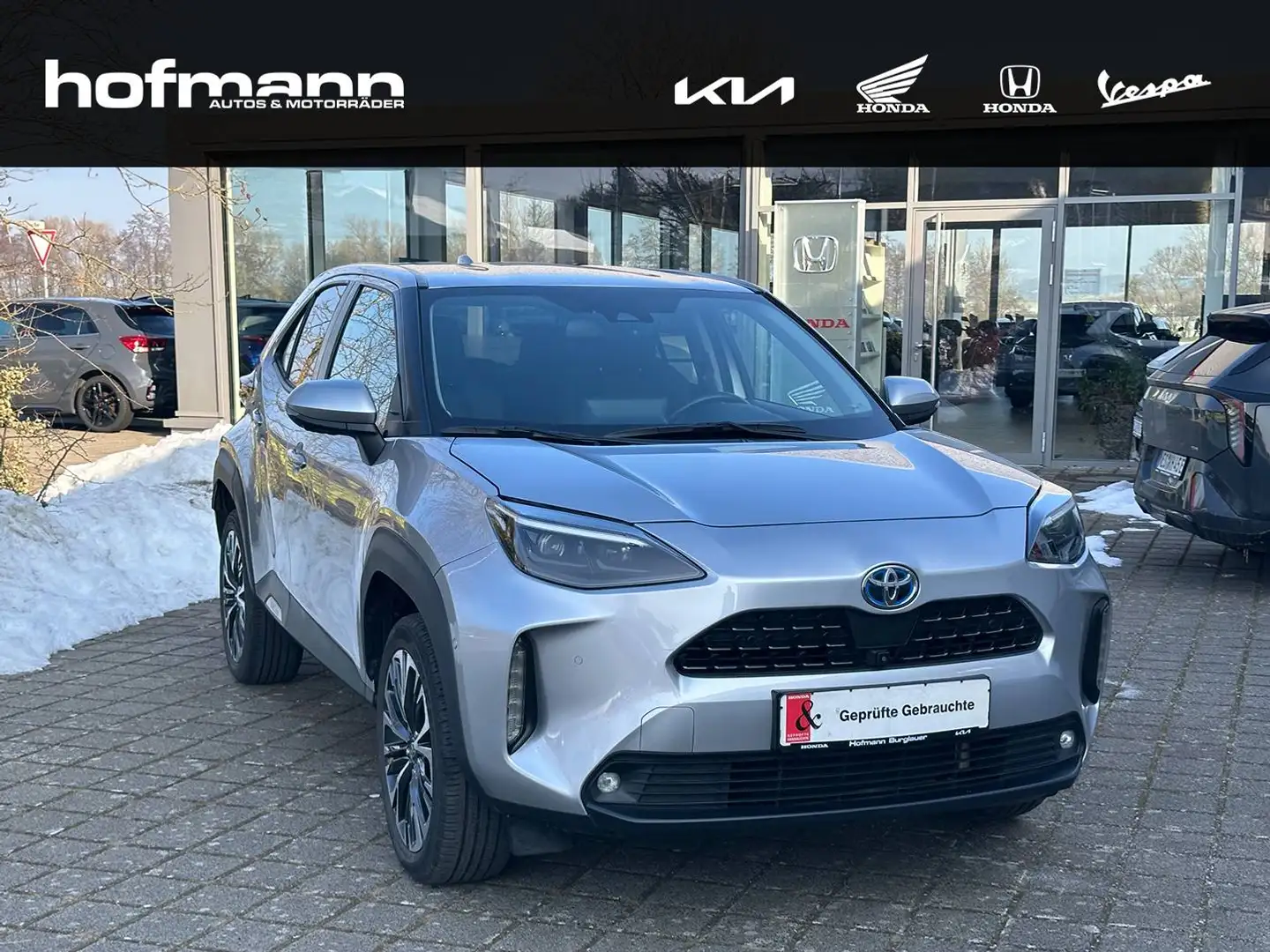Toyota Yaris Cross Hybrid Elegant, 8-Fach, 360, Matrix Silber - 1