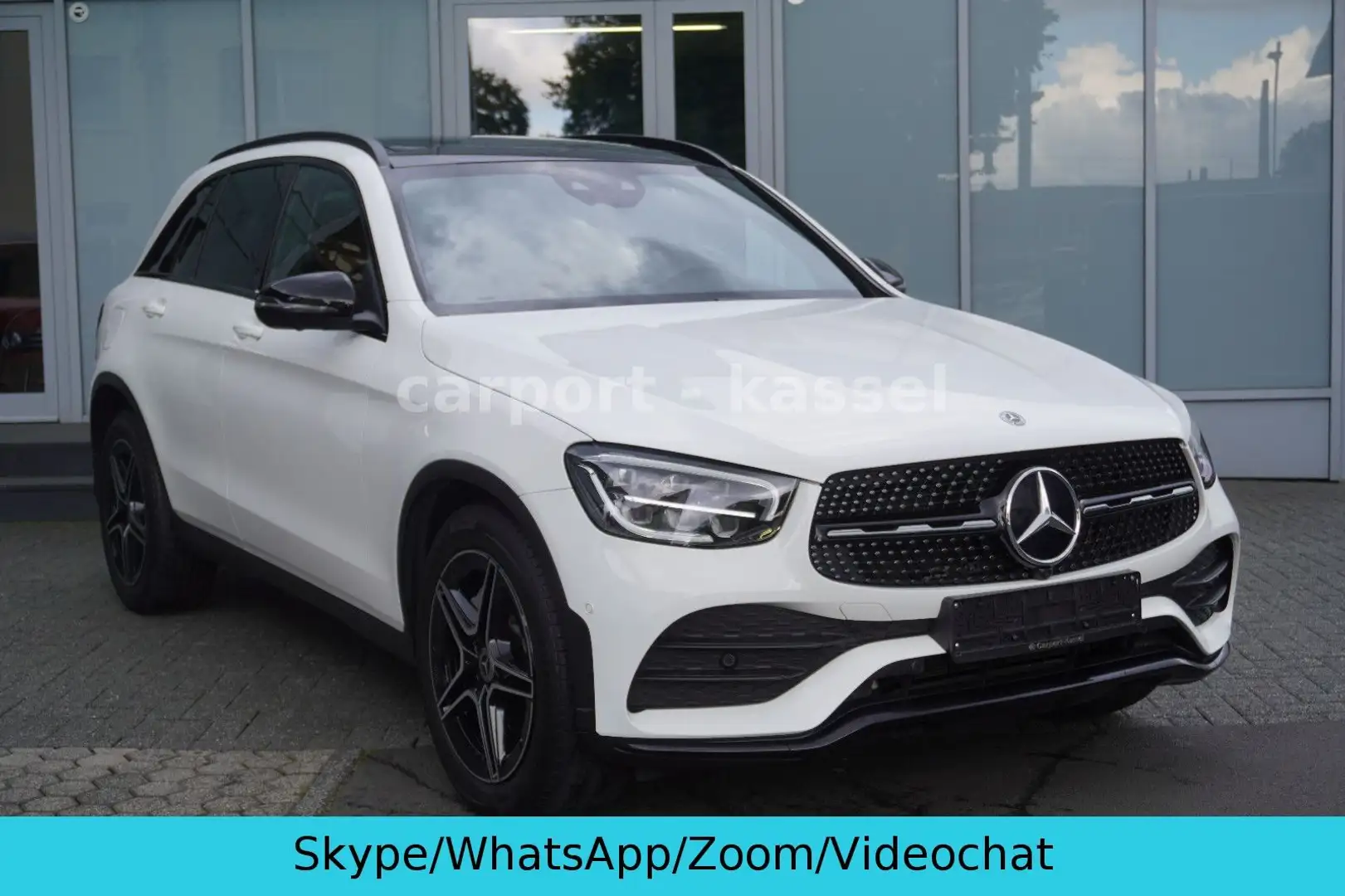 Mercedes-Benz GLC 200 4Matic AMG Pano/Night/360°/LED Weiß - 1