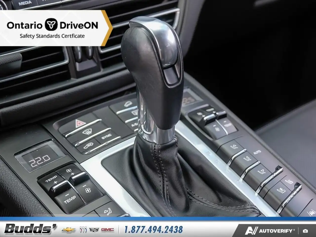 Porsche Macan снимка Porsche Macan