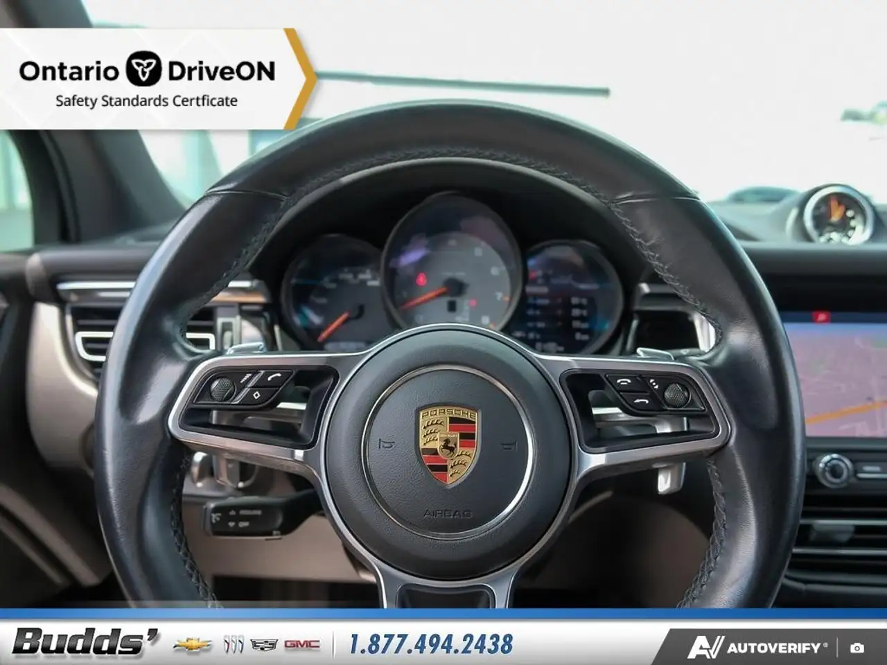 Porsche Macan снимка Porsche Macan