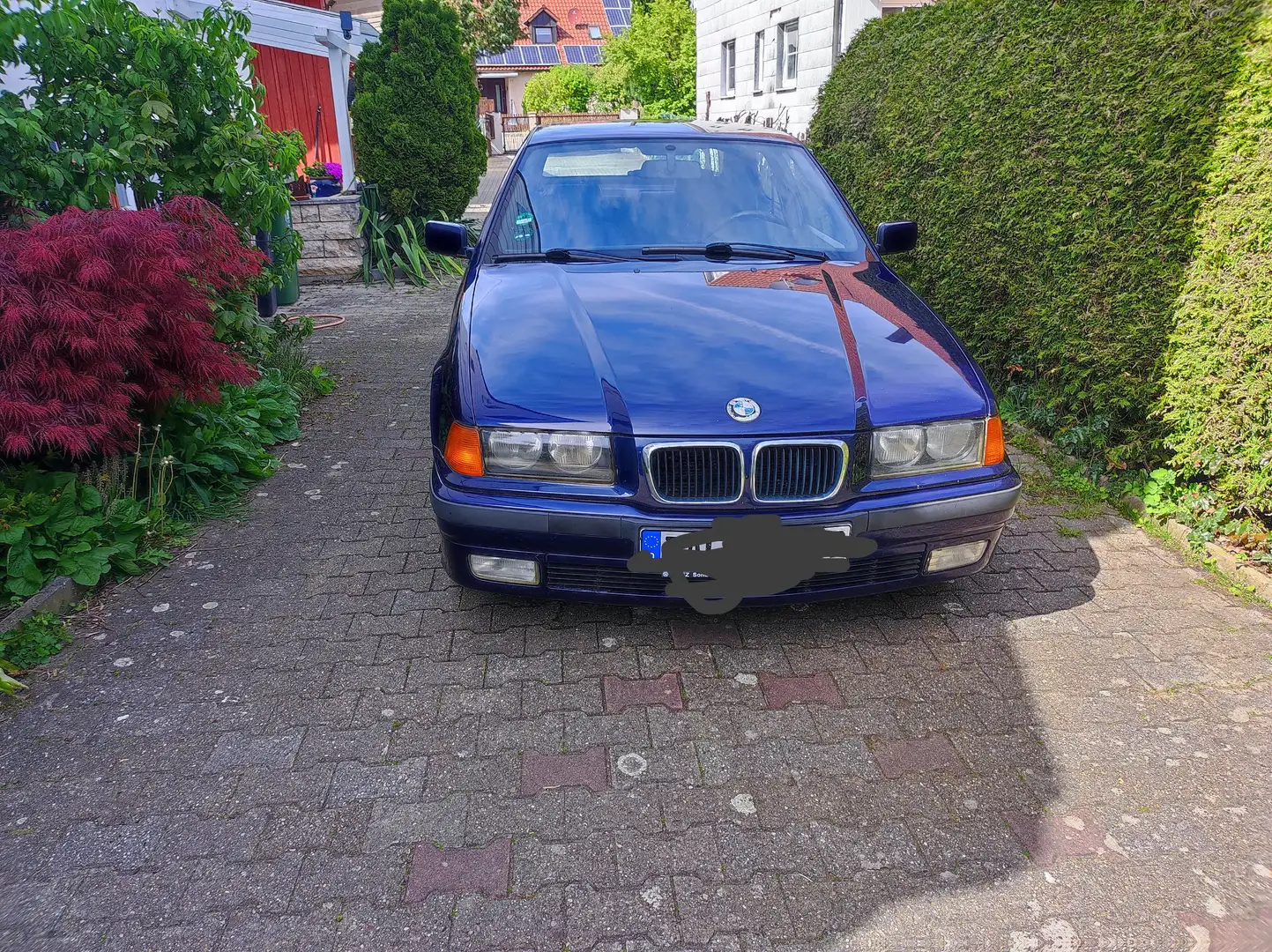 BMW 316 316i compact Blau - 1
