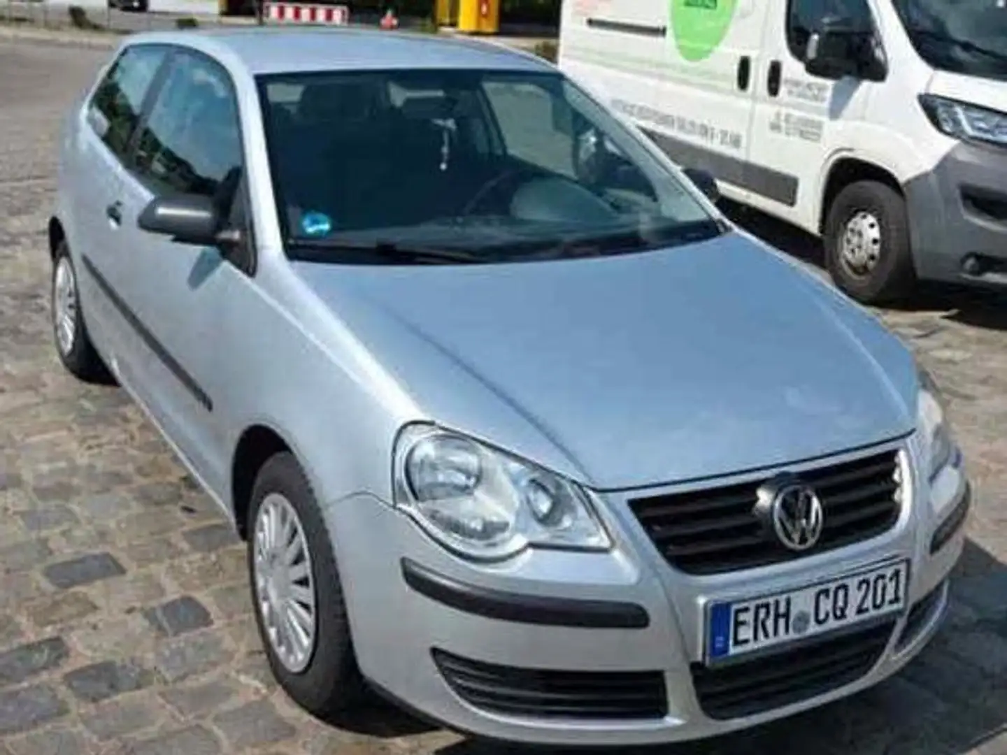 Volkswagen Polo 1.2 47kW Trendline Trendline Plateado - 1