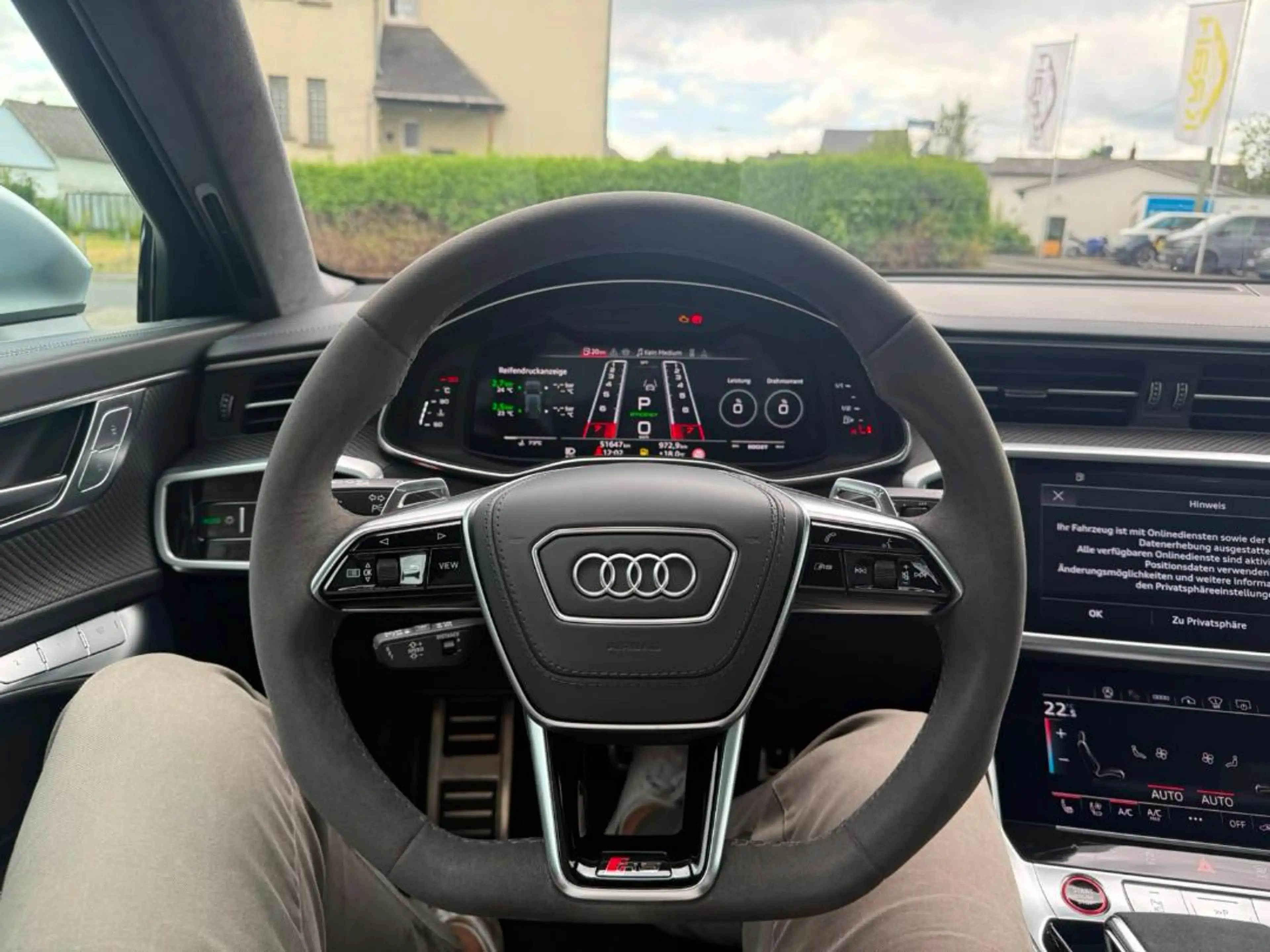 Audi RS6 Avant — photo 15