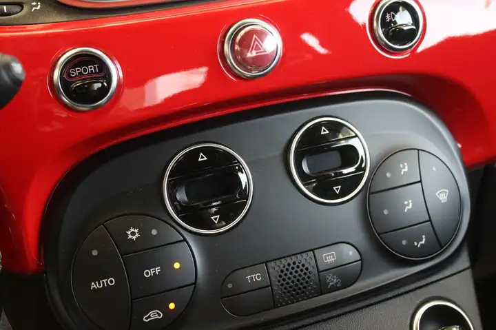Abarth 500 2019, foto 21