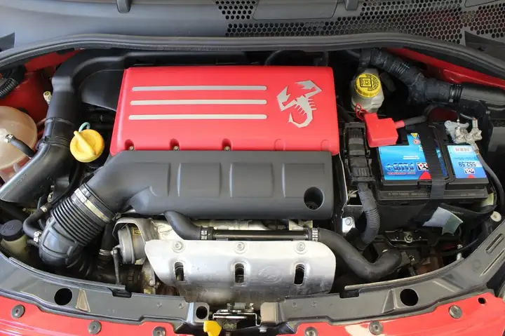 Abarth 500 2019, foto 27