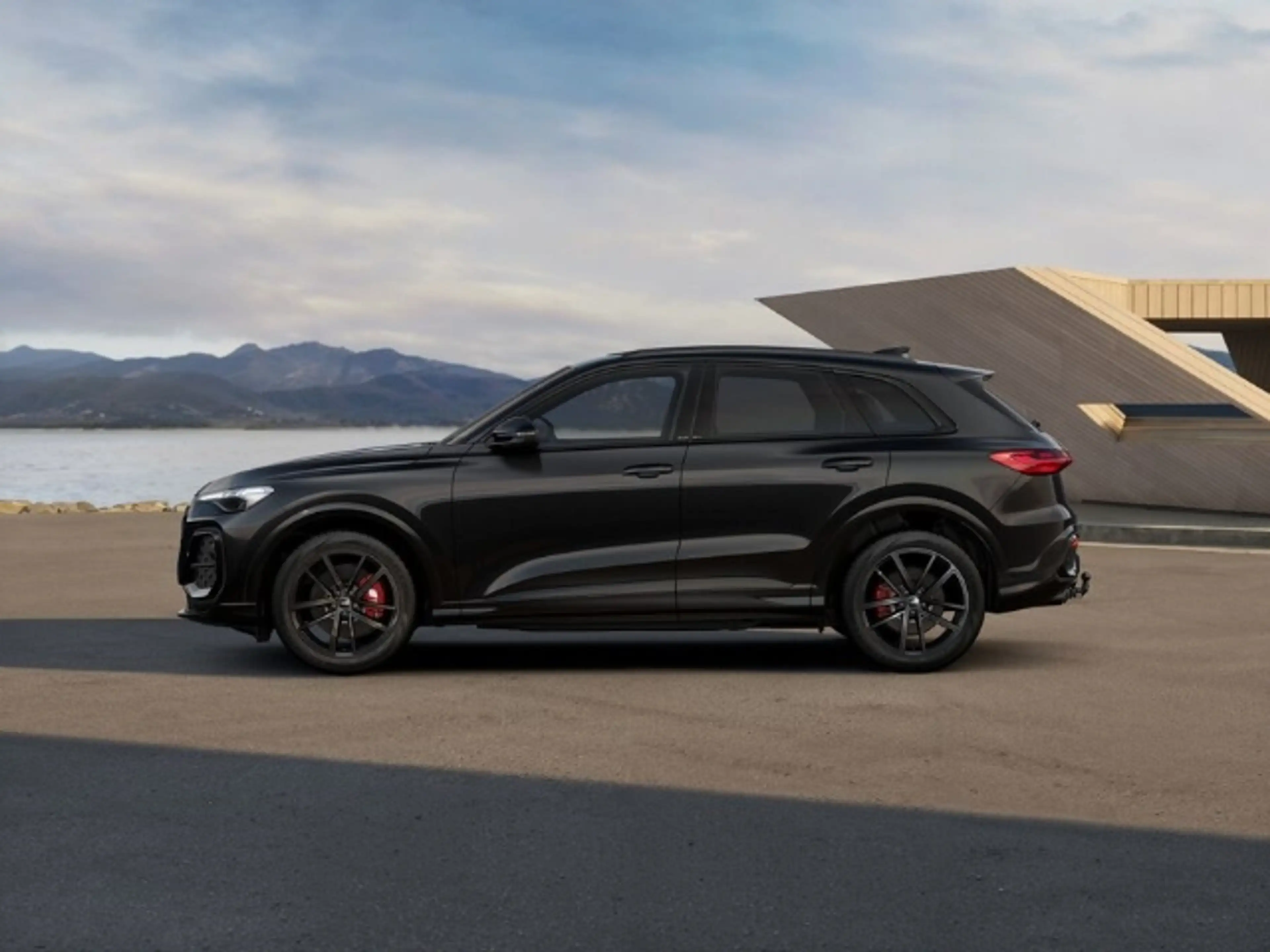 Audi SQ5 SUV TFSI HUD LUFT TECHPRO PANO AHK — photo 2