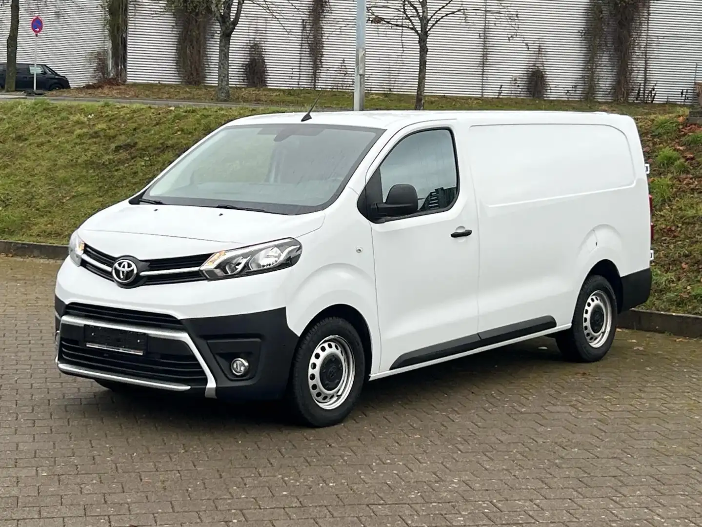 Toyota Proace L2 Kasten Meister 6-Gang nur 8500KM Blanc - 1