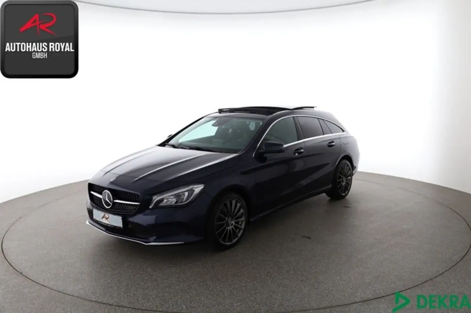 Mercedes-Benz CLA 200 Shooting Brake URBAN HARMAN/K,STANDHEIZ Blau - 1