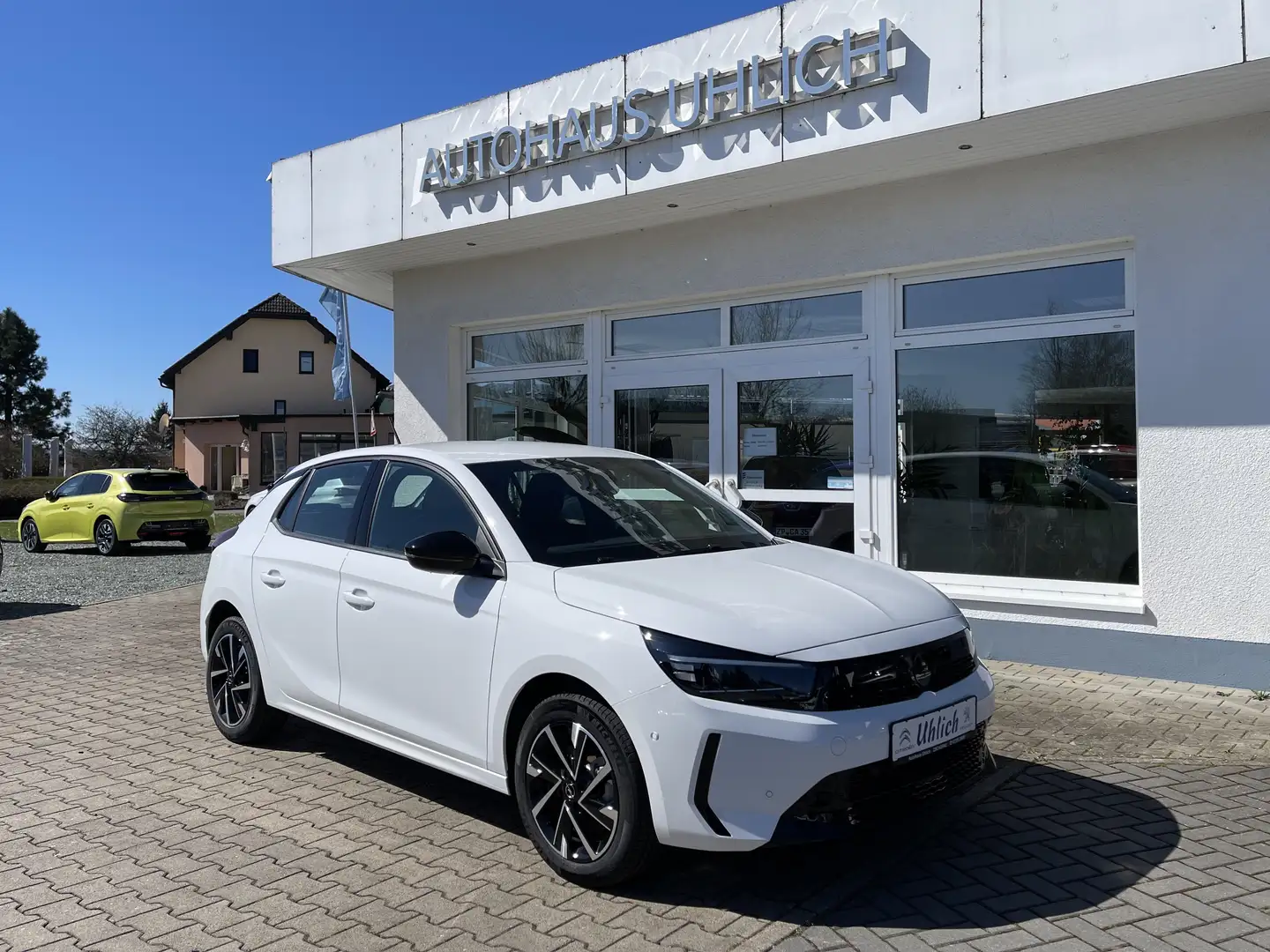 Opel Corsa Facelift GS 1.2 Turbo Blanc - 1