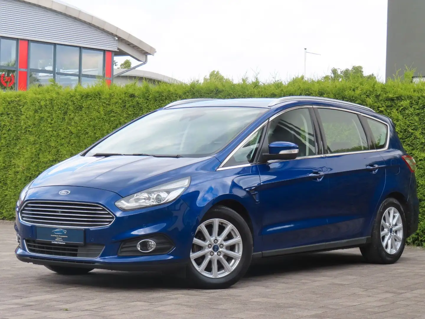 Ford S-Max Titanium *Aut. / AHK / 7-Sitzer / 179 PS* Bleu - 1