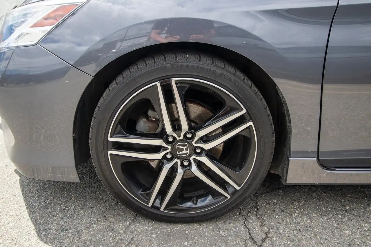Honda Accord снимка Honda Accord
