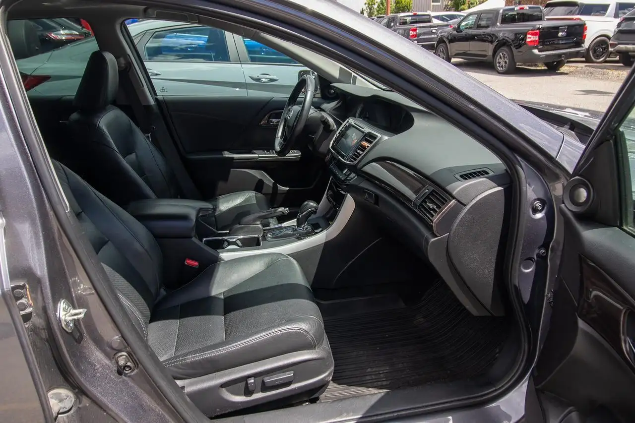 Honda Accord снимка Honda Accord