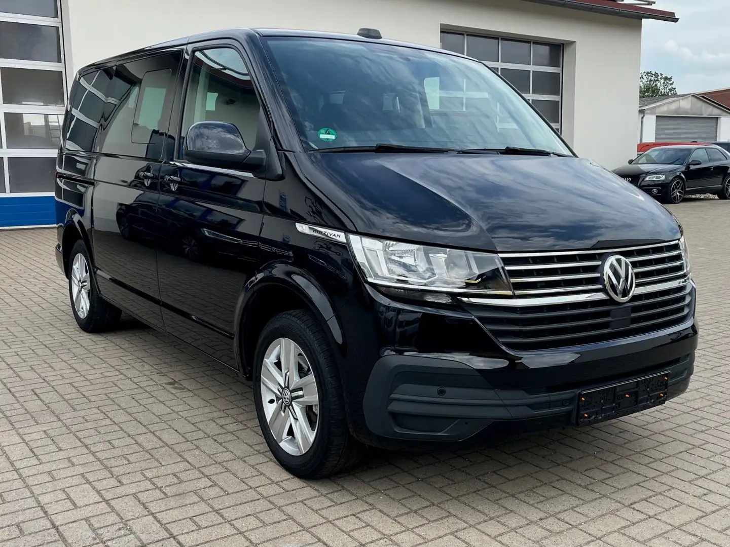 Volkswagen T6 Multivan 2.0TDI DSG,7Sitze,Navi,Standheiz.AHK Nero - 1