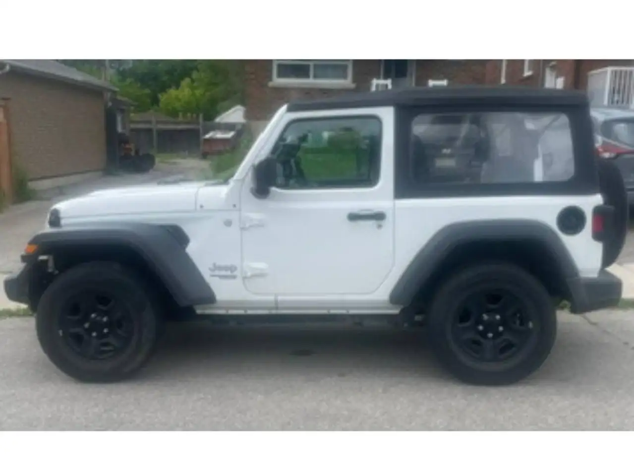 Jeep Wrangler photo Jeep Wrangler