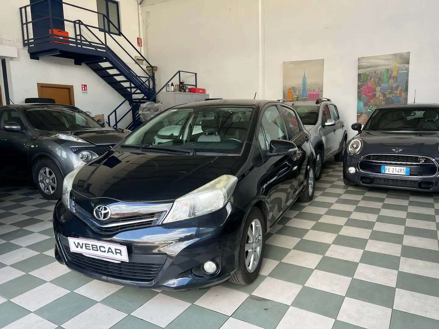 Toyota Yaris 5p 1.3 Lounge - 2
