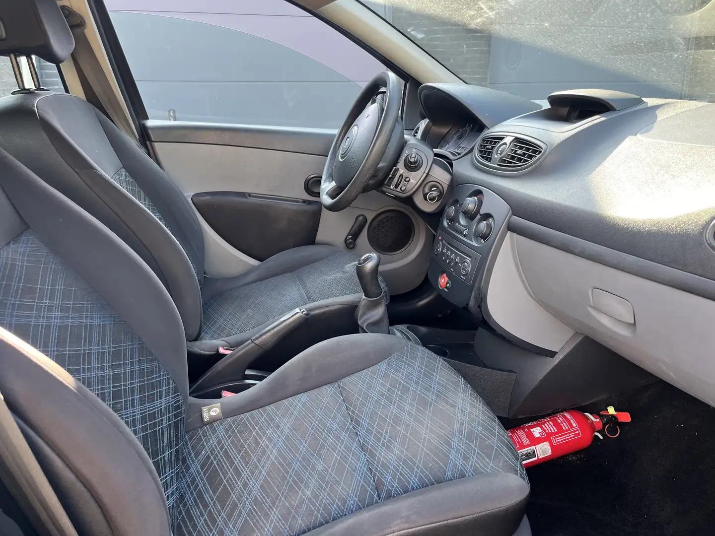 Renault Clio 1.2i 16v Eco Générique - 2