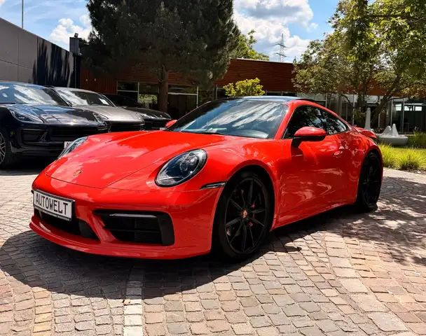 Porsche 911 Carrera 4 S Schiebedach/Sportabgas/Chrono