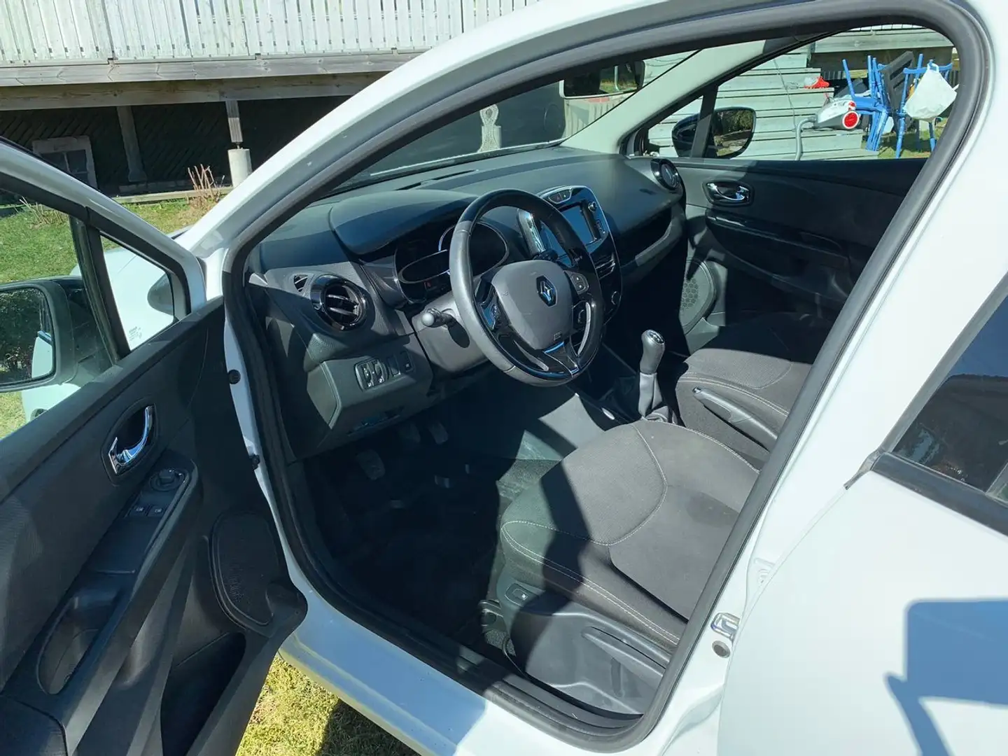 Renault Clio Clio IV dCi 75 Business Blanc - 2