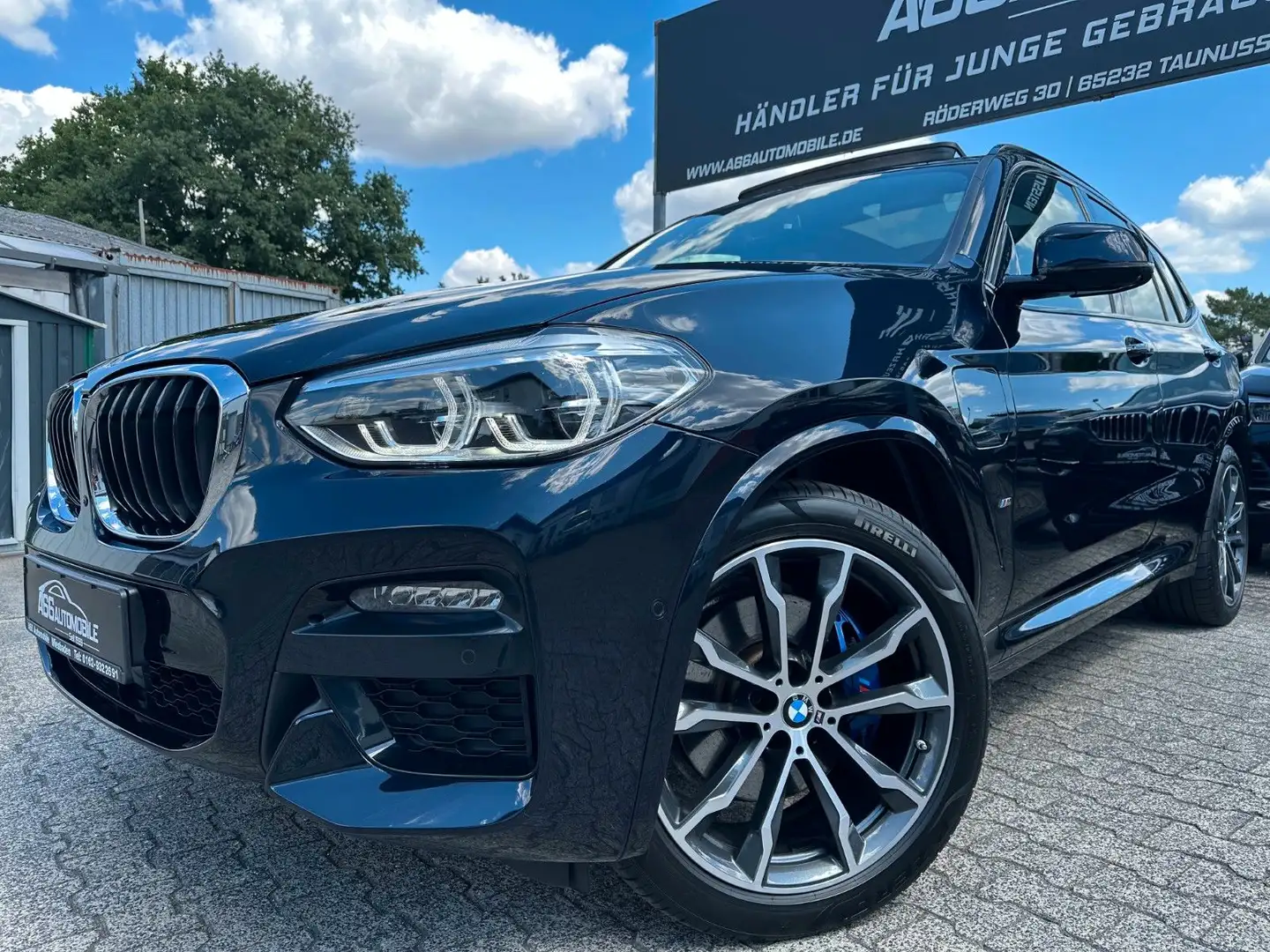 BMW X3 xDr30e M Sport PANO*ACC*360*AHK*Leder*AdapLED Schwarz - 1