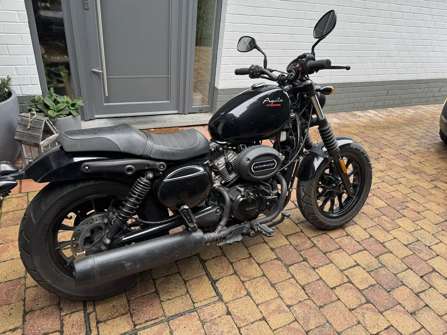 Hyosung Aquila 125 - 1