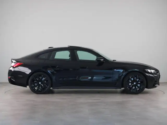 BMW M view 6