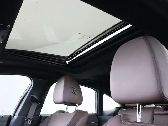 BMW M view 11