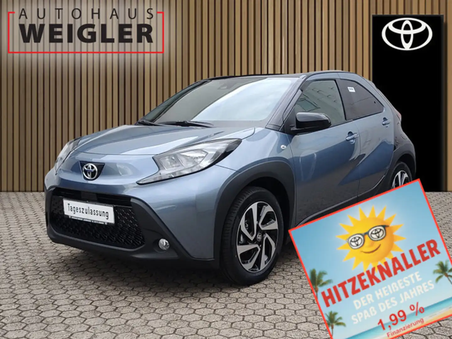 Toyota Aygo X Teamplayer Grau - 1