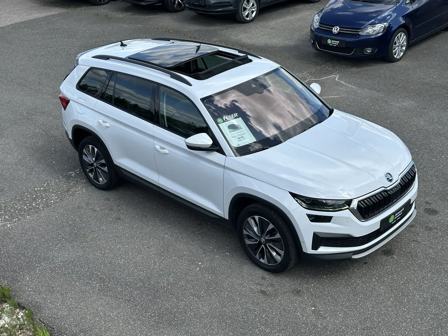 Skoda Kodiaq Ambition 2.0 TDI AHK LED KAMERA PANO ACC Wit - 1