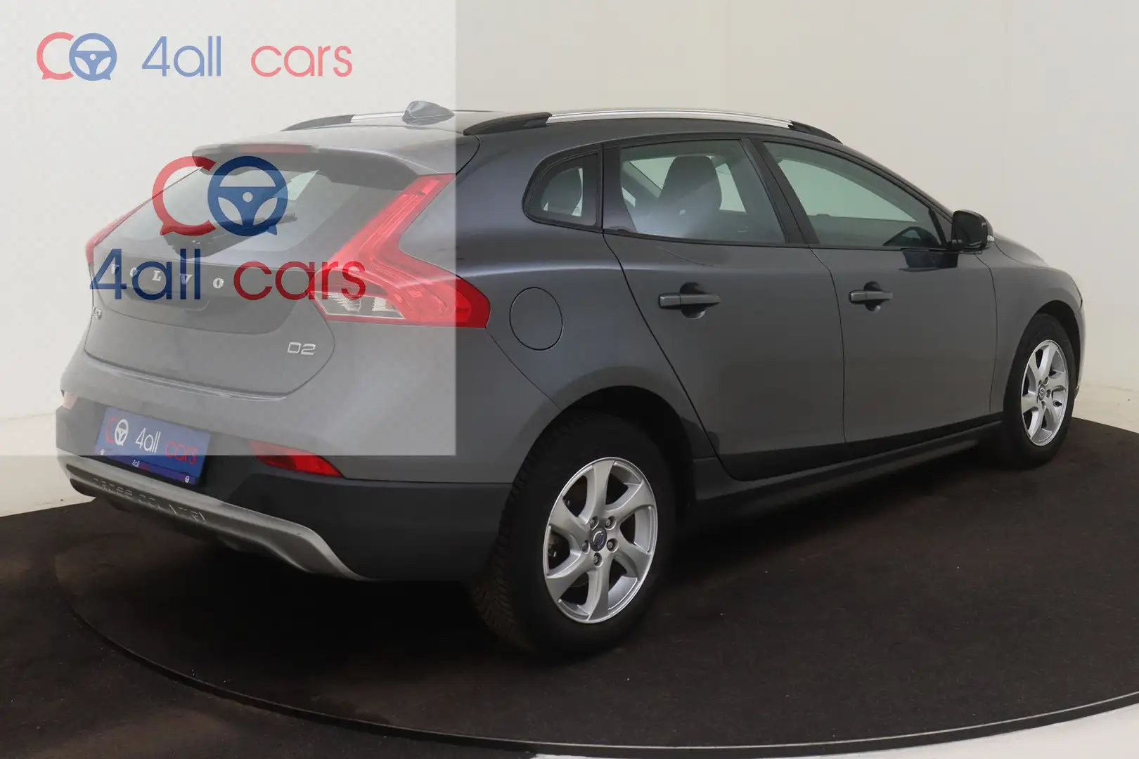 Volvo V40 Cross Country 3139 Momentum D2, GPS, Ar-Sen, Camera v+a, Blueto Gris - 2