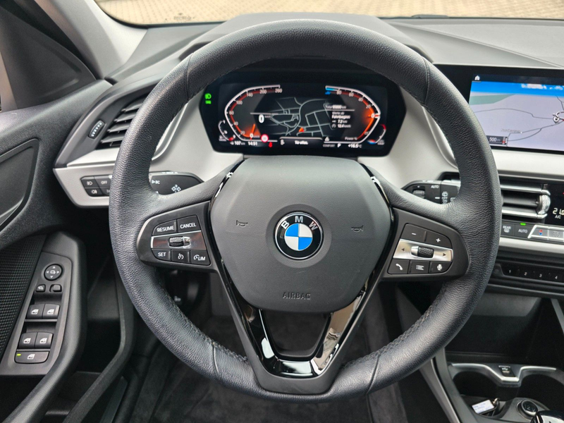 BMW 120 d Advantage Automatik/LED/Navi — photo 11