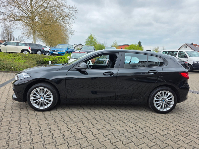 BMW 120 d Advantage Automatik/LED/Navi — photo 5