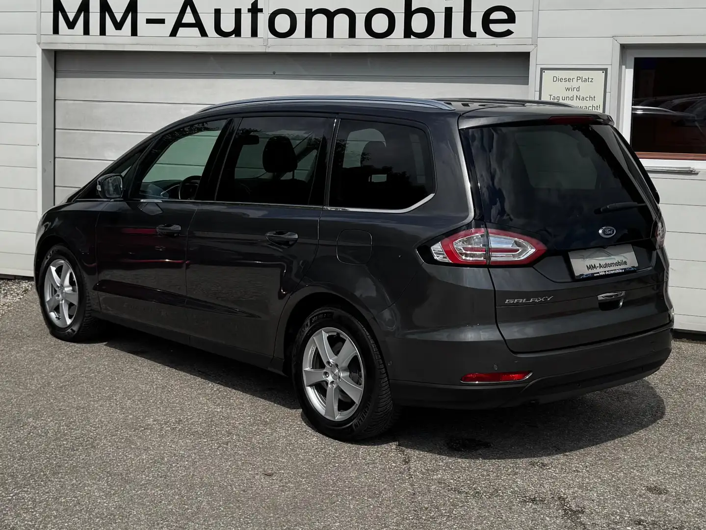 Ford Galaxy Titanium*LED*7-SITZER*SONY*SHZ*RFK*uvm Grau - 2