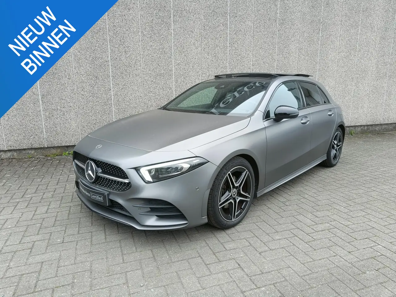 Mercedes-Benz A 180 AMG Line