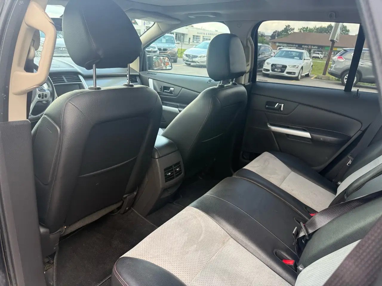 Ford Edge photo Ford Edge
