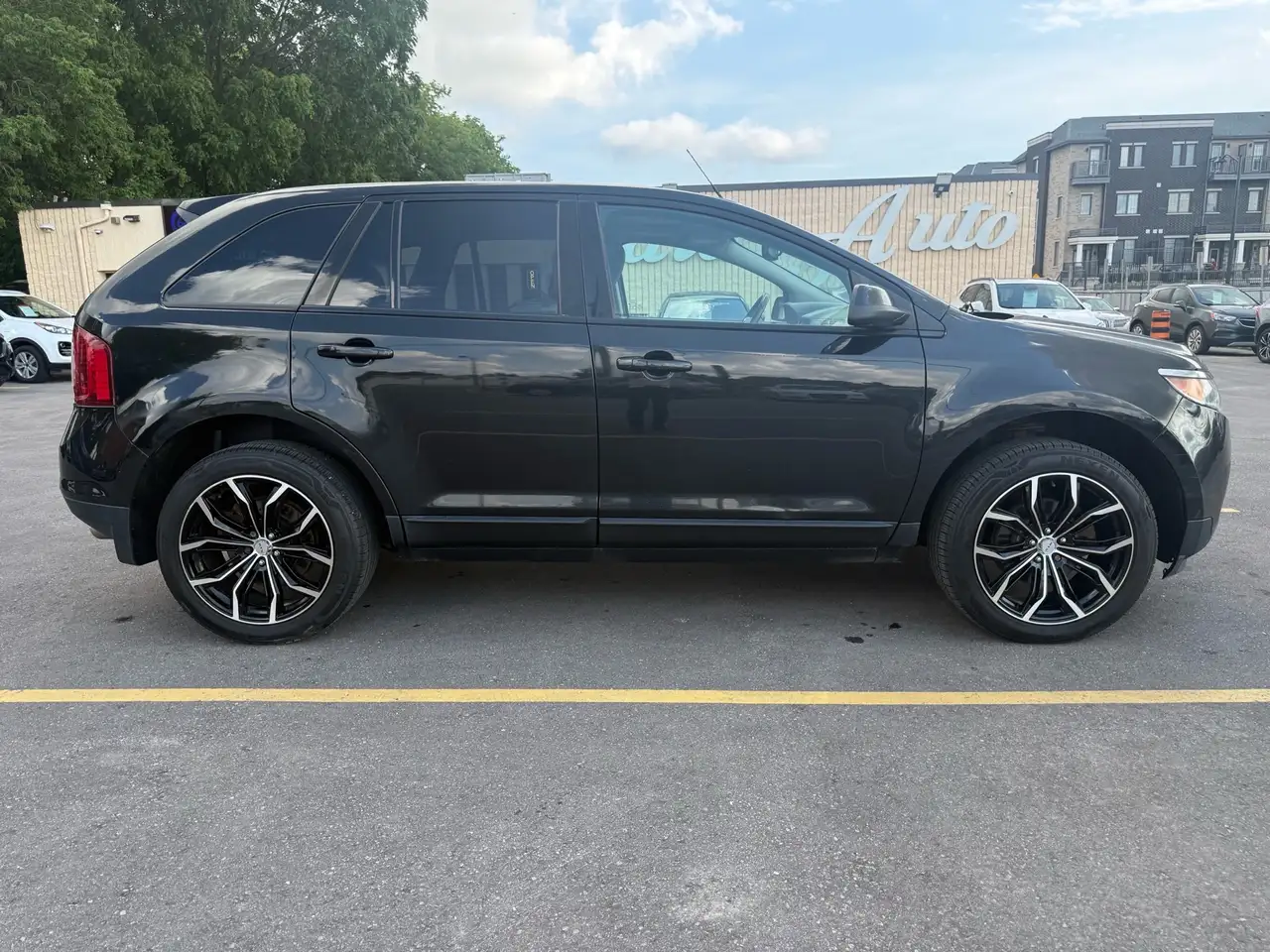 Ford Edge photo Ford Edge