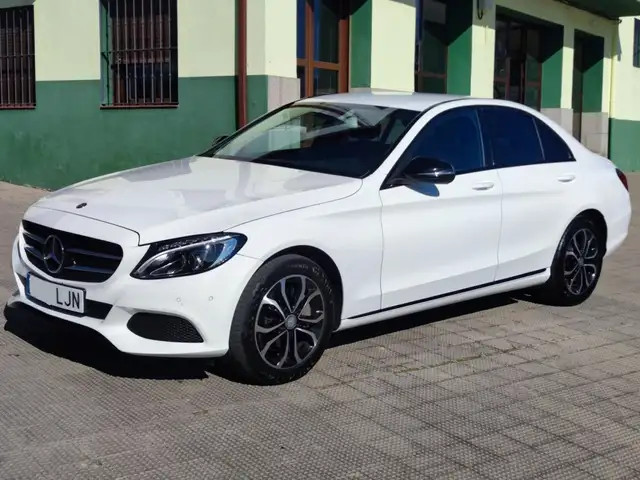 Mercedes-Benz C 250 250BlueTec 7G Plus (4.75)