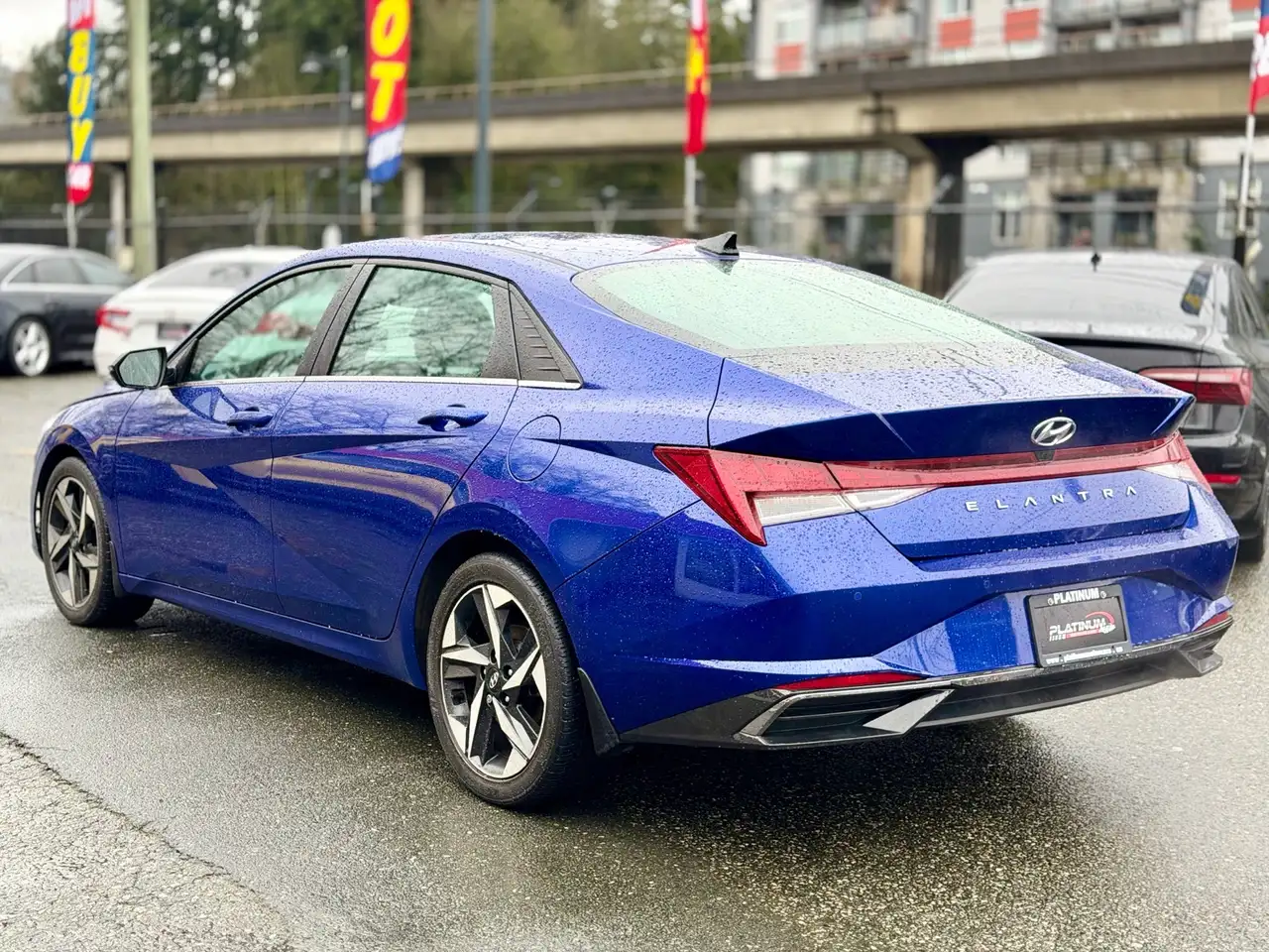 Hyundai ELANTRA снимка Hyundai ELANTRA