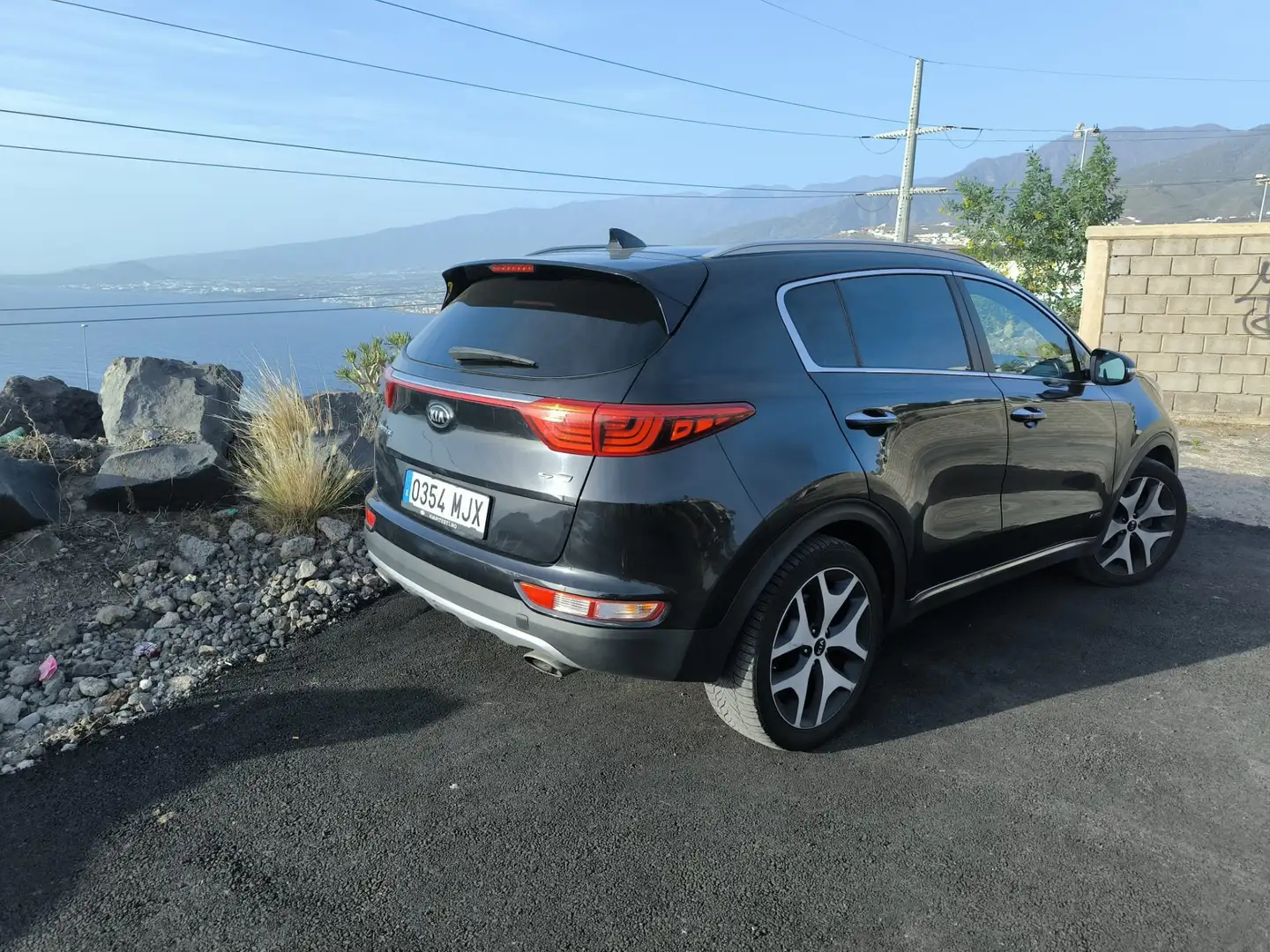 Kia Sportage 2,0 CRDI AWD Aut. GT Line Negro - 2