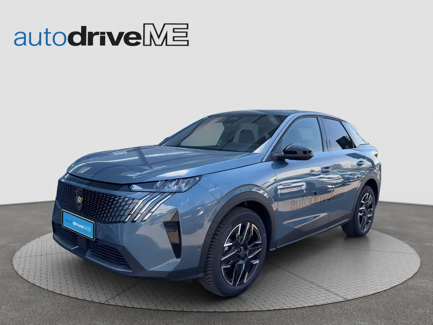 Peugeot 3008 1.2 145 Allure Blau - 1