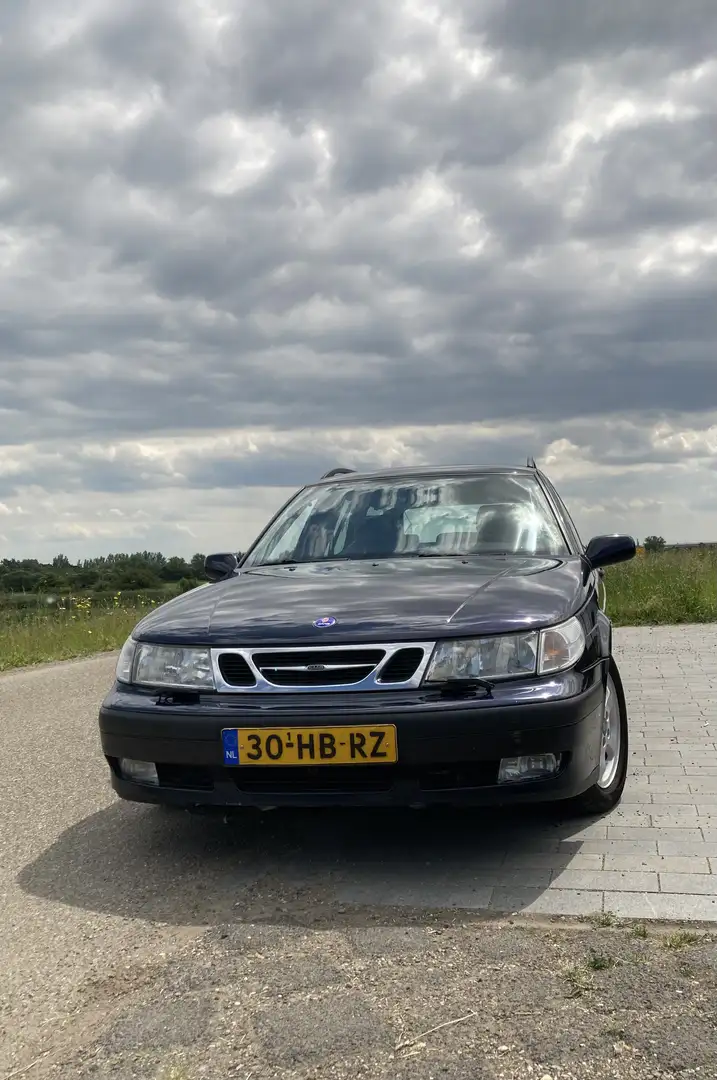 Saab 9-5 2.3t SE Modrá - 2