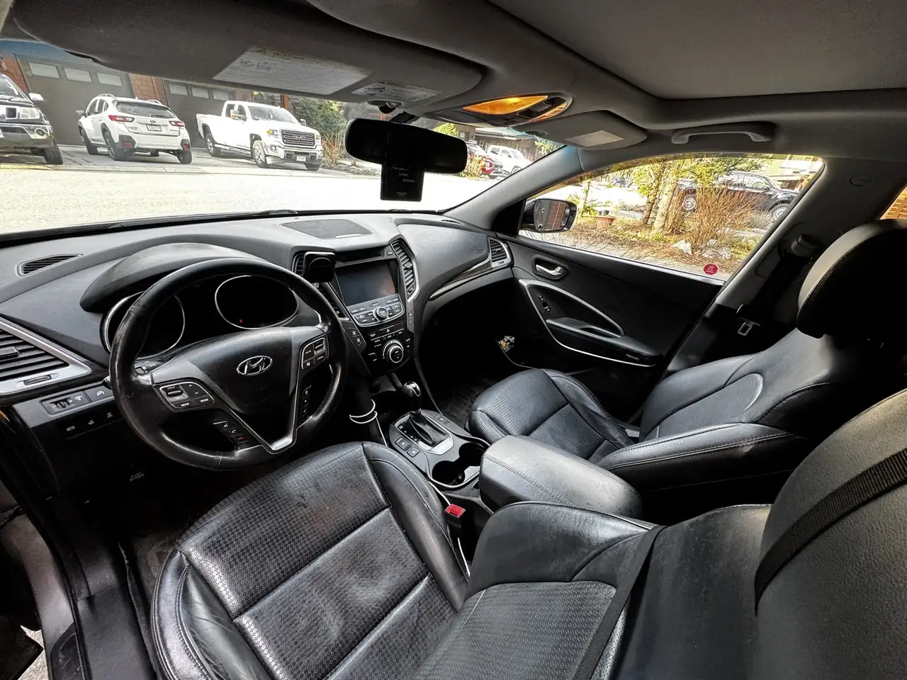 Hyundai SANTA FE снимка Hyundai SANTA FE