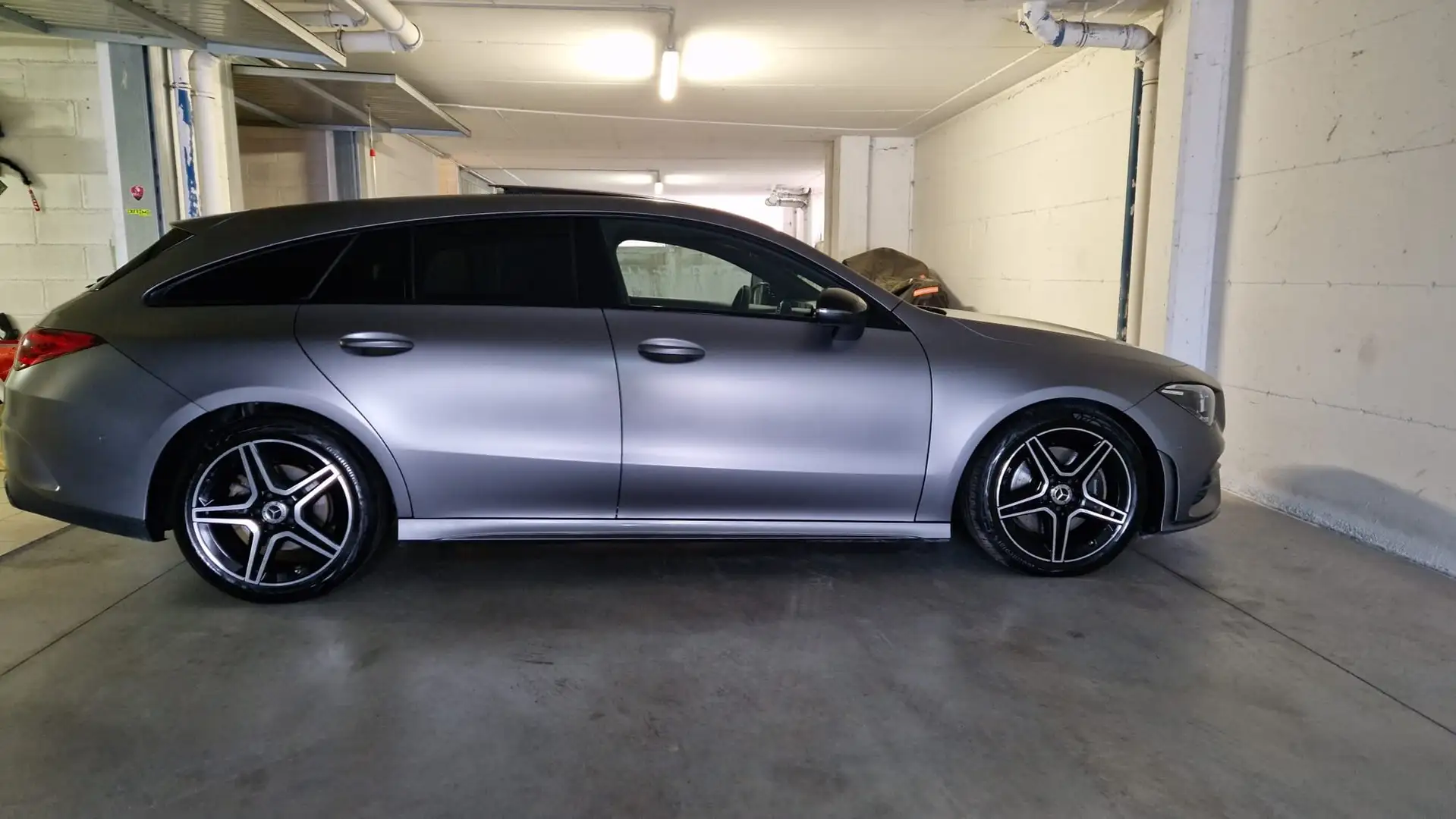 Mercedes-Benz CLA 200 CLA Sh.Brake - X118 Shooting Brake d Premium auto Grigio - 2