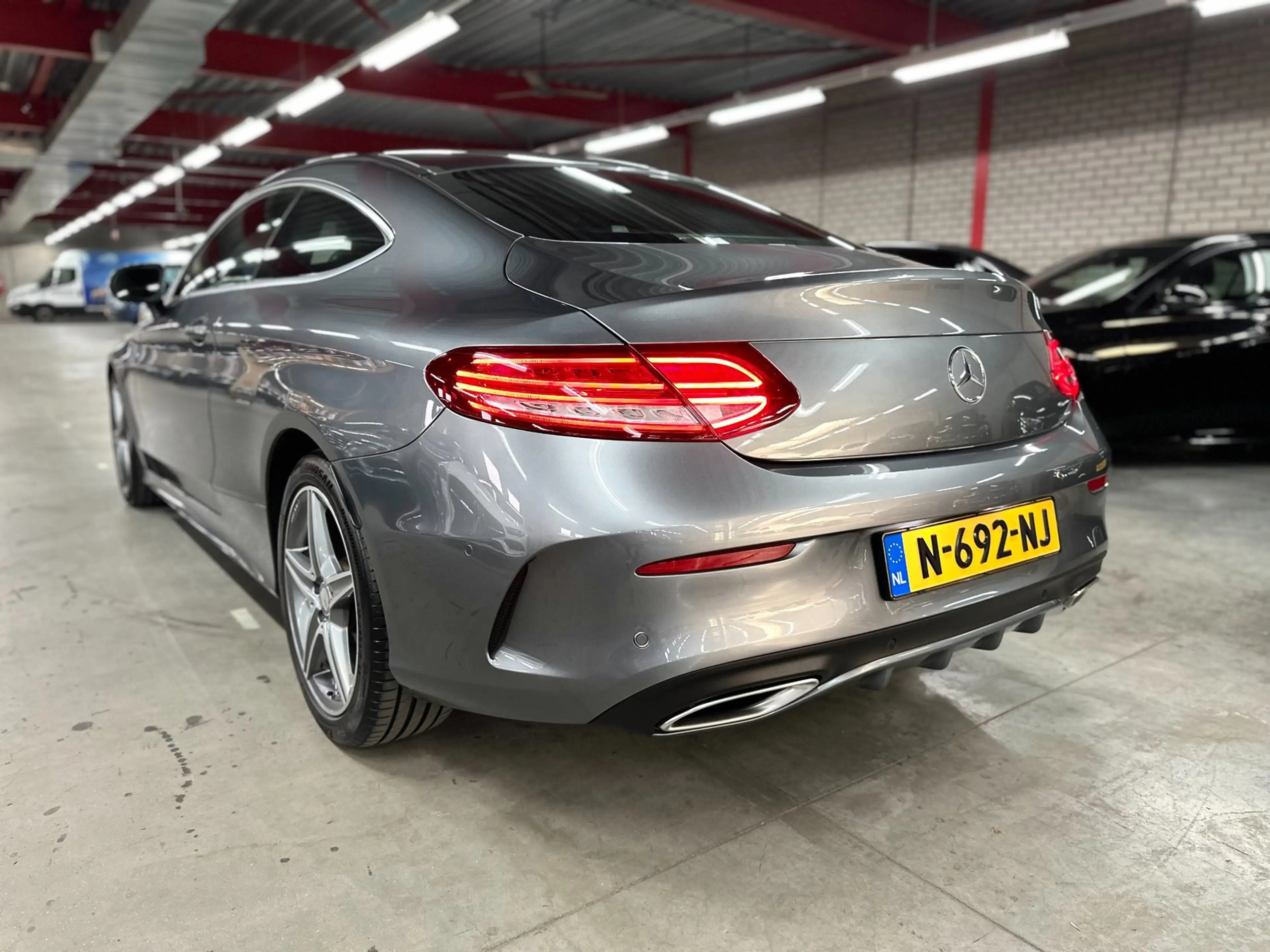 Mercedes-Benz C 180 Coupé AMG, Xenon, BTW! — photo 2