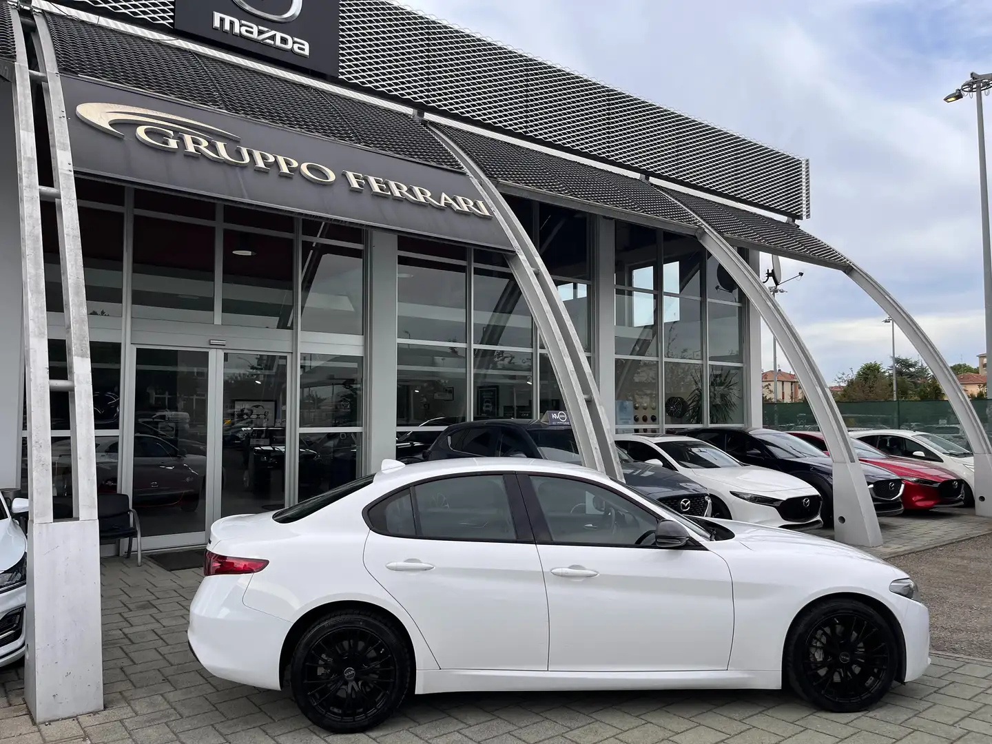 Alfa Romeo Giulia Giulia 2016 2.2 t B-Tech Q4 190cv awd auto Bianco - 2