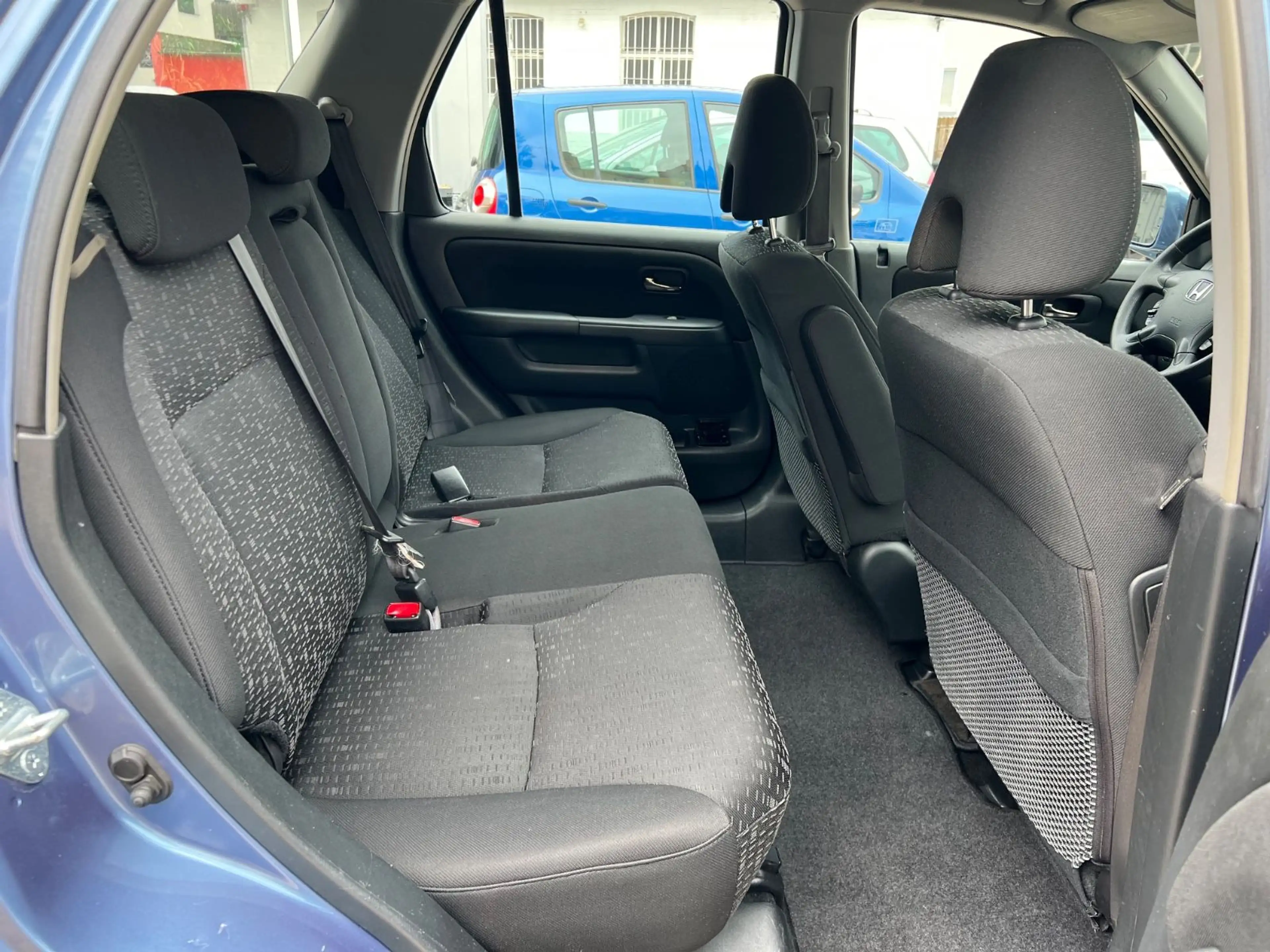 Honda CR-V ES Allrad 4x4 — photo 11