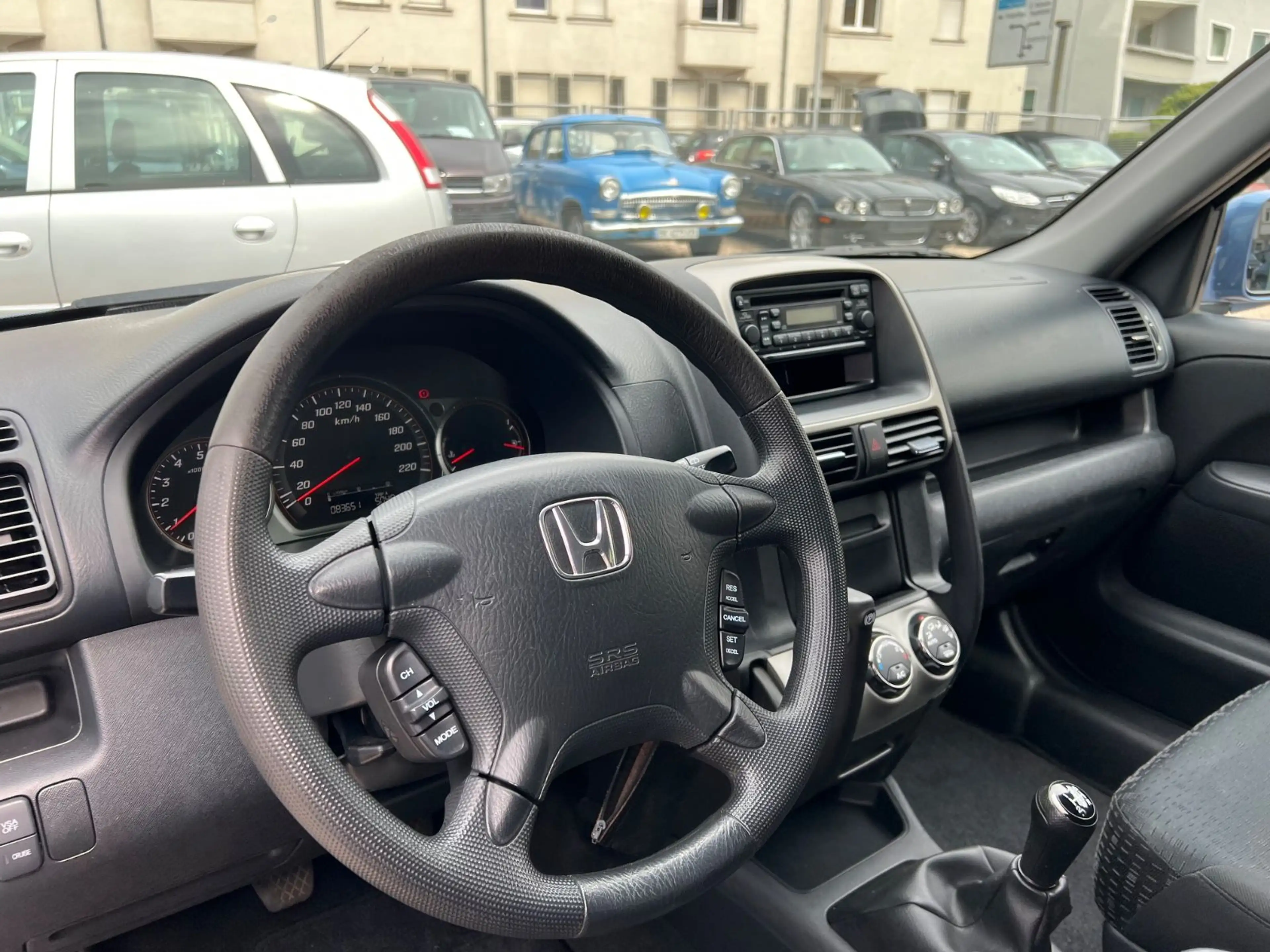 Honda CR-V ES Allrad 4x4 — photo 14